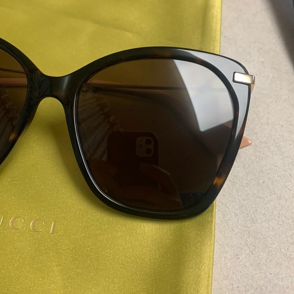 AUTHENTIC GUCCI BUTTERFLY SUNGLASSES GG0510S00356 NWOT - Picture 6 of 12